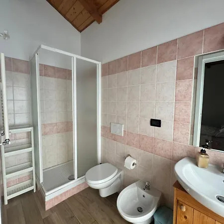 Al Ciliegio Del Turchino 3* Mele